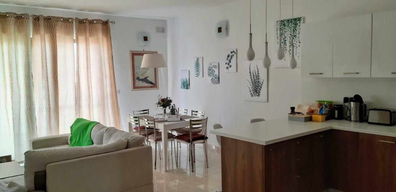 Gianni Holiday Home Pieta Ngoại thất bức ảnh